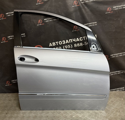 Пассажирская передняя дверь A1697200605 MERCEDES