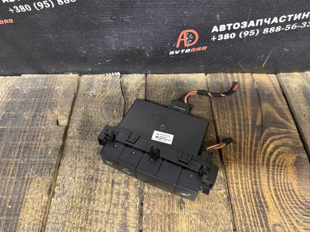 1698209010 MERCEDES купить в Николаев