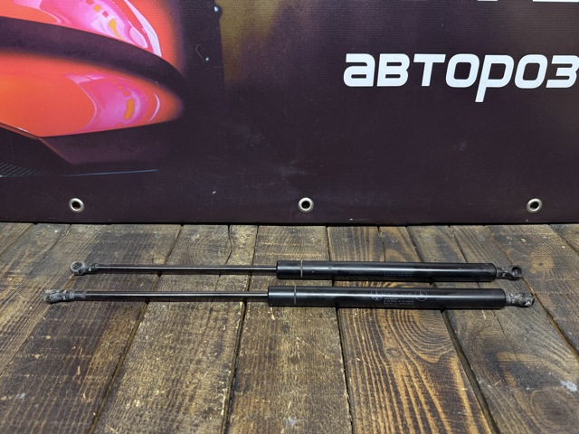 Амортизатор под капот A2108800429 MERCEDES