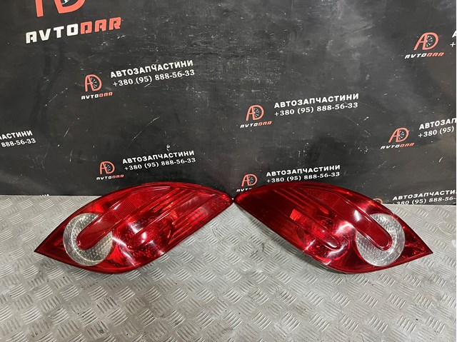 MERCEDES A2518201664 Фонарь задний правый в наличии Львов