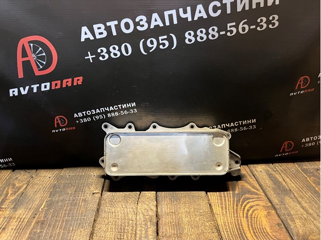 Радиатор масляный (холодильник) под фильтром A6421800165 MERCEDES