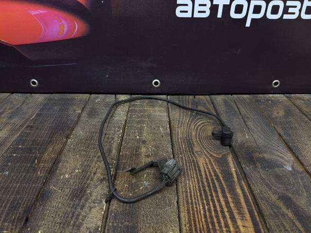 Ограничитель частоты вращения коленчатого вала двигателя KL0118221 MAZDA