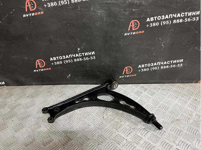 Рычаг передней подвески верхний, левый/правый MGZ101050 MAXGEAR