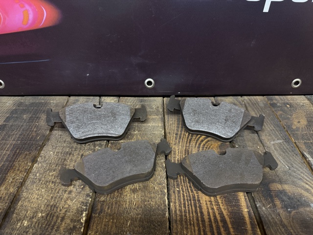 Колодки тормозные P06065 BREMBO