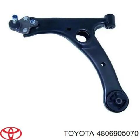 TOYOTA 4806905070 Рычаг передней подвески нижний левый в наличии Украина