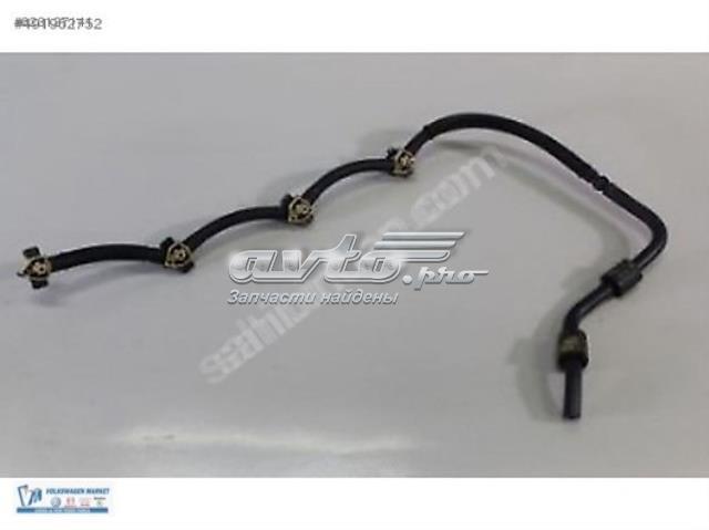 Трубка топливная обратная от форсунок 04L130235G VAG