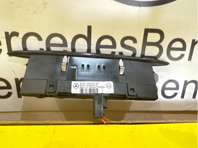 MERCEDES 0015423723 Дисплей парктроника в наличии Ирпень