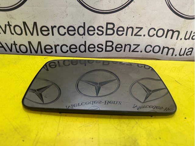 Зеркальный элемент правого зеркала заднего вида 0018110433 MERCEDES