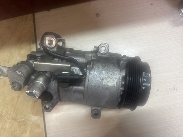 Компрессор климатической установки 0022306811 MERCEDES