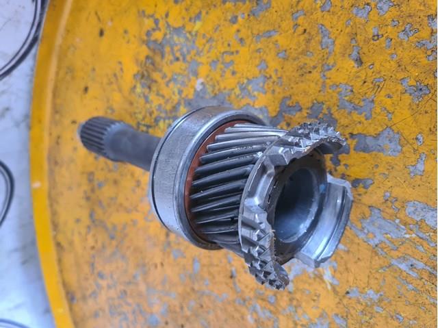 Вал первичный, коробки передач 1242622002 MERCEDES