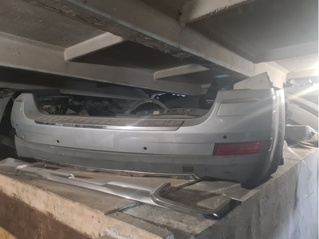 Бампер задний, верхняя часть 1648852825 MERCEDES