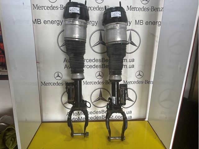 Амортизаторная стойка передняя правая 1663204666 MERCEDES