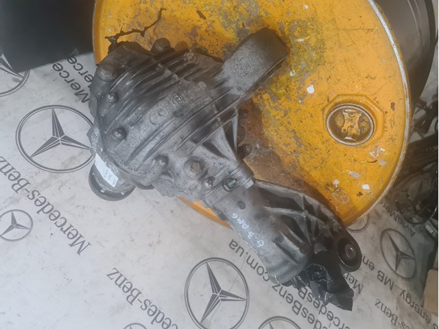 Редуктор переднего моста 1663300400 MERCEDES