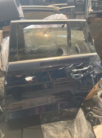 A1667300305 MERCEDES Дверь задняя левая купить в Ровно