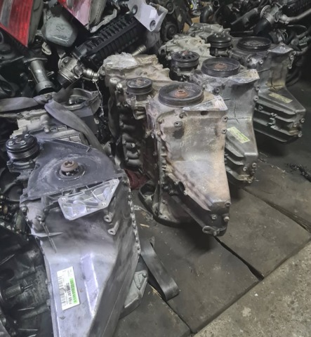 Двигатель голый 166960 MERCEDES