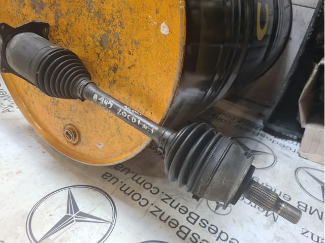 MERCEDES 1693704872 Полуось (привод) передняя правая в наличии Полтава