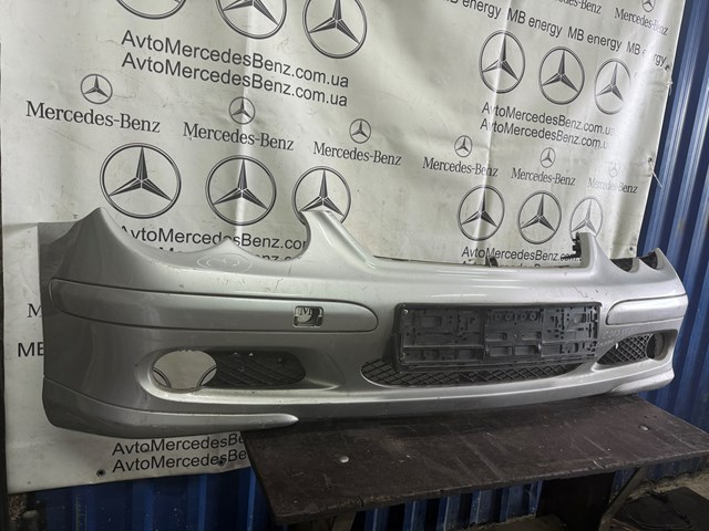 Бампер передний 2038851125 MERCEDES