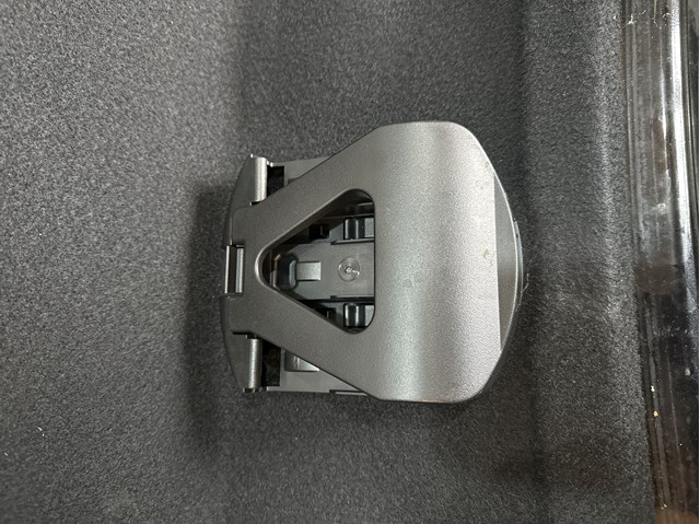 MERCEDES 2048900114 в наличии Ужгород