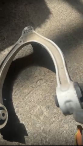 Стойки и рычаги подвески 2053303403 MERCEDES
