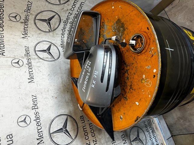 MERCEDES 2078101976 Левое боковое зеркало в наличии Одесса