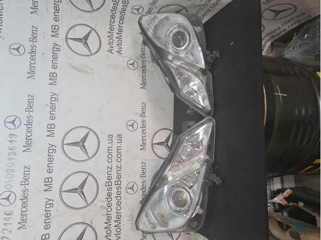 Фара правая 2078200639 MERCEDES