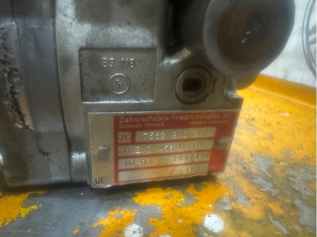 MERCEDES 2104660301 Насос ГУР в наличии Полтава