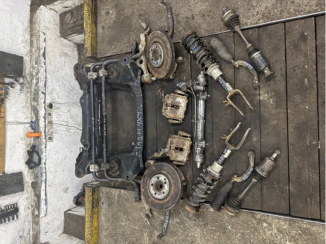 MERCEDES 2113204889 Стойка переднего стабилизатора правая в наличии Киев
