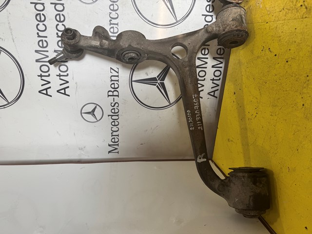 2113307607 MERCEDES Рычаг передней подвески нижний правый купить в Тернополь