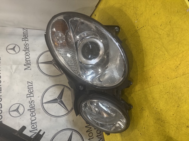 2118200161 MERCEDES Фара левая купить в Николаев