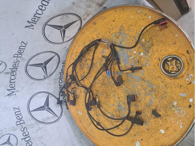 Задний левый датчик АБС 2125402117 MERCEDES