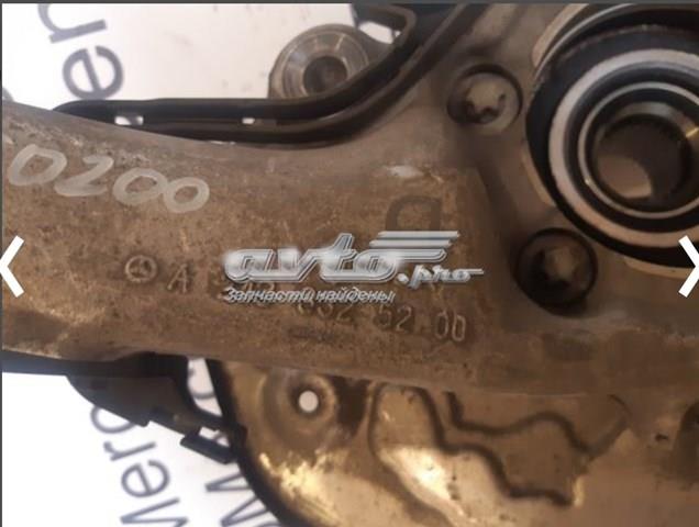 A2133325200 MERCEDES Цапфа (поворотный кулак) передний правый купить в Николаев