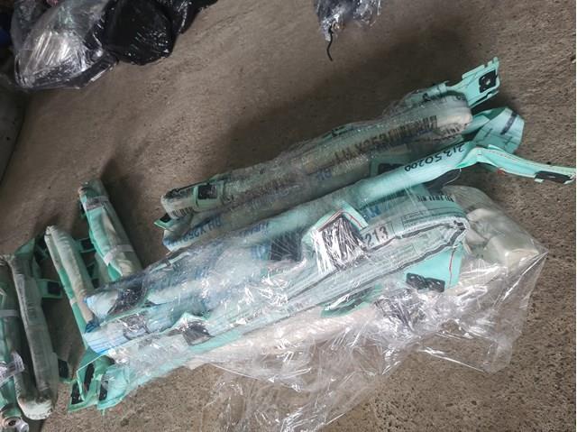 2138601102 MERCEDES Подушка безопасности (AIRBAG) шторка боковая левая купить в Запорожье