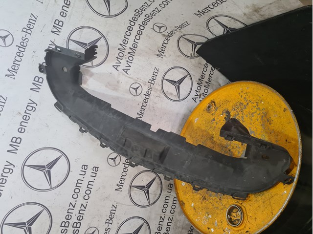 MERCEDES 2138851100 Дефлектор радиатора в наличии Павлоград