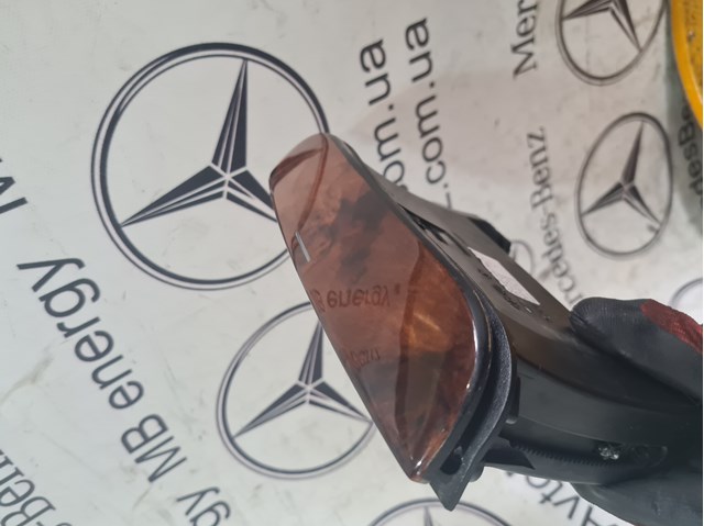 MERCEDES 2208100830 Пепельница приборной панели "торпедо" в наличии Чернигов