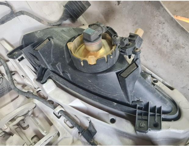 2218200256 Фара противотуманная правая купить Харьков