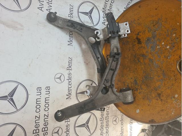 Рычаг передней подвески нижний левый 2463304700 MERCEDES