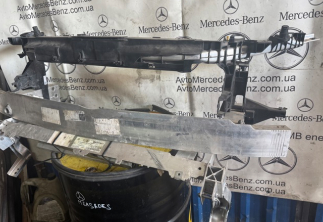2466200019 MERCEDES Балка радиатора нижняя купить в Ровно