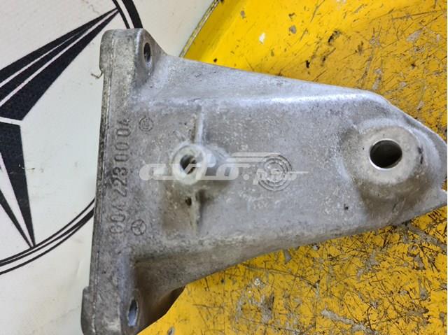 MERCEDES 6042230004 Кронштейн подушки (опоры) двигателя правой в наличии Тернополь
