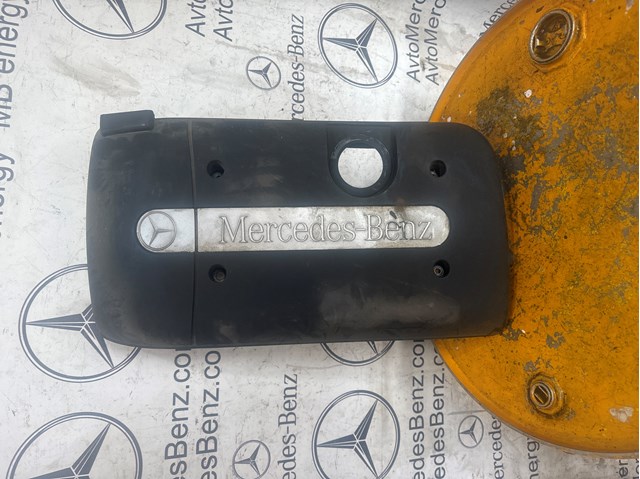 Крышка мотора декоративная 6110101067 MERCEDES