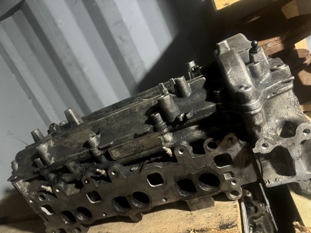 Головка блока 6420106107 MERCEDES