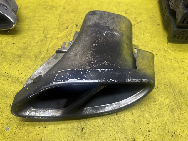 Наонечник глушителя A0004900527 MERCEDES