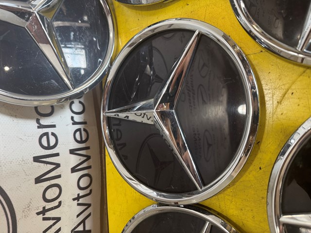 A0008880400 MERCEDES Эмблема решетки радиатора купить в Ровно