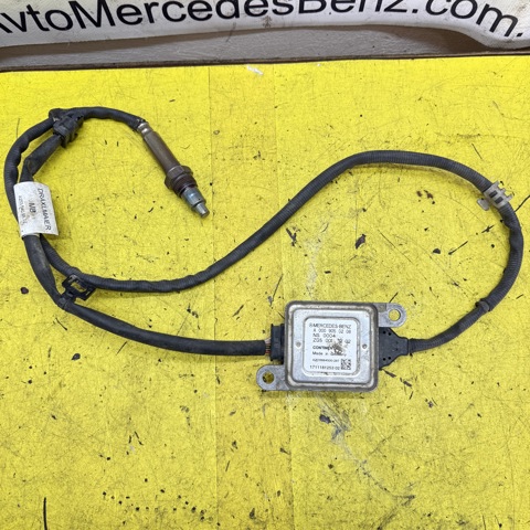 Датчик оксидов азота NOX, передний A0009050208 MERCEDES