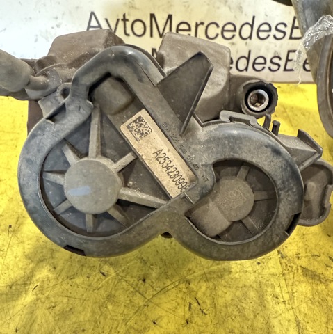Мотор привода тормозного суппорта заднего A0009061203 MERCEDES