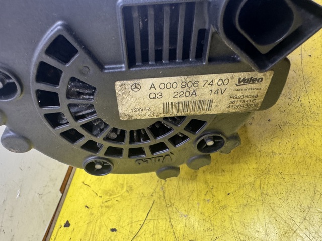 0009067400 MERCEDES Генератор купить в Полтава