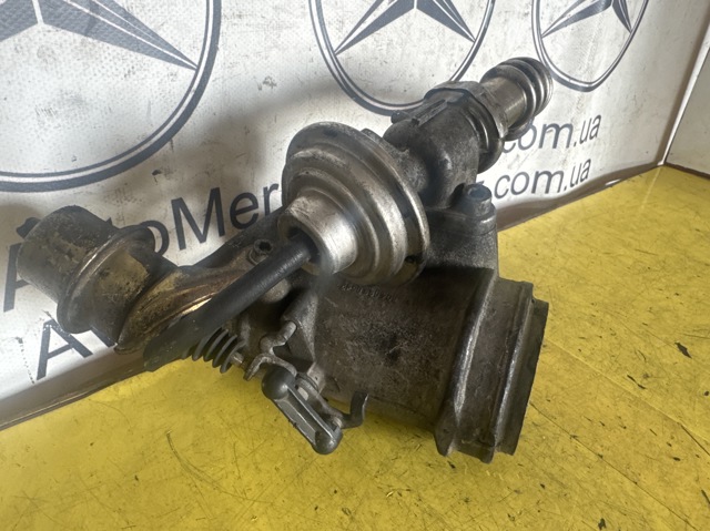 Клапан ЕГР A0021400960 MERCEDES