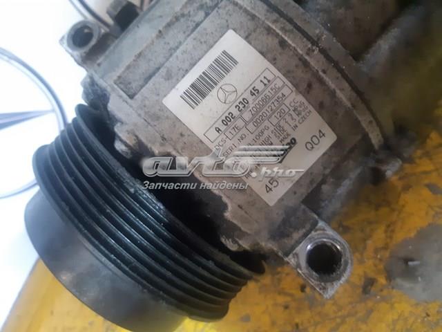 MERCEDES 22304511 Компрессор кондиционера в наличии Львов