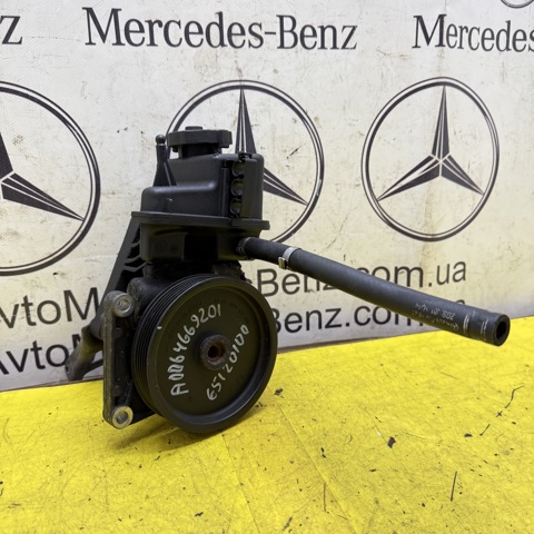 Насос рулевого управления A0064669201 MERCEDES