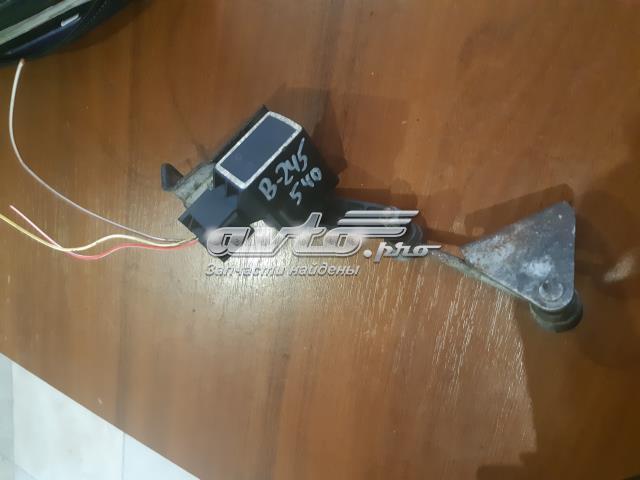 Датчик уровня положения кузова, задний A0105427717 MERCEDES