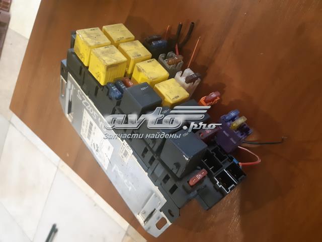 Коробка предохранителей A0325458232 MERCEDES